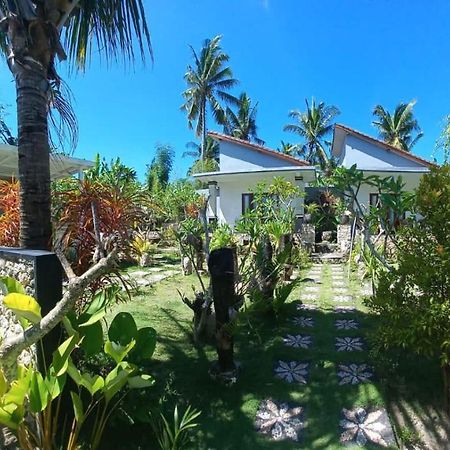 Pinpilinpauxa — Nusa Penida Guest House Polilit Eksteriør bilde